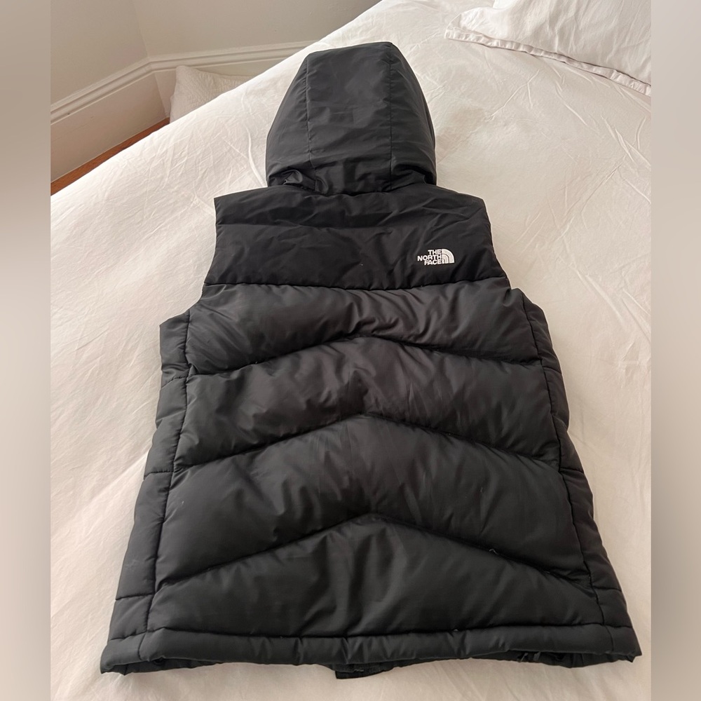 The North Face vest - Picture 2 of 2